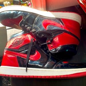 Nike jordan 1 patent bred